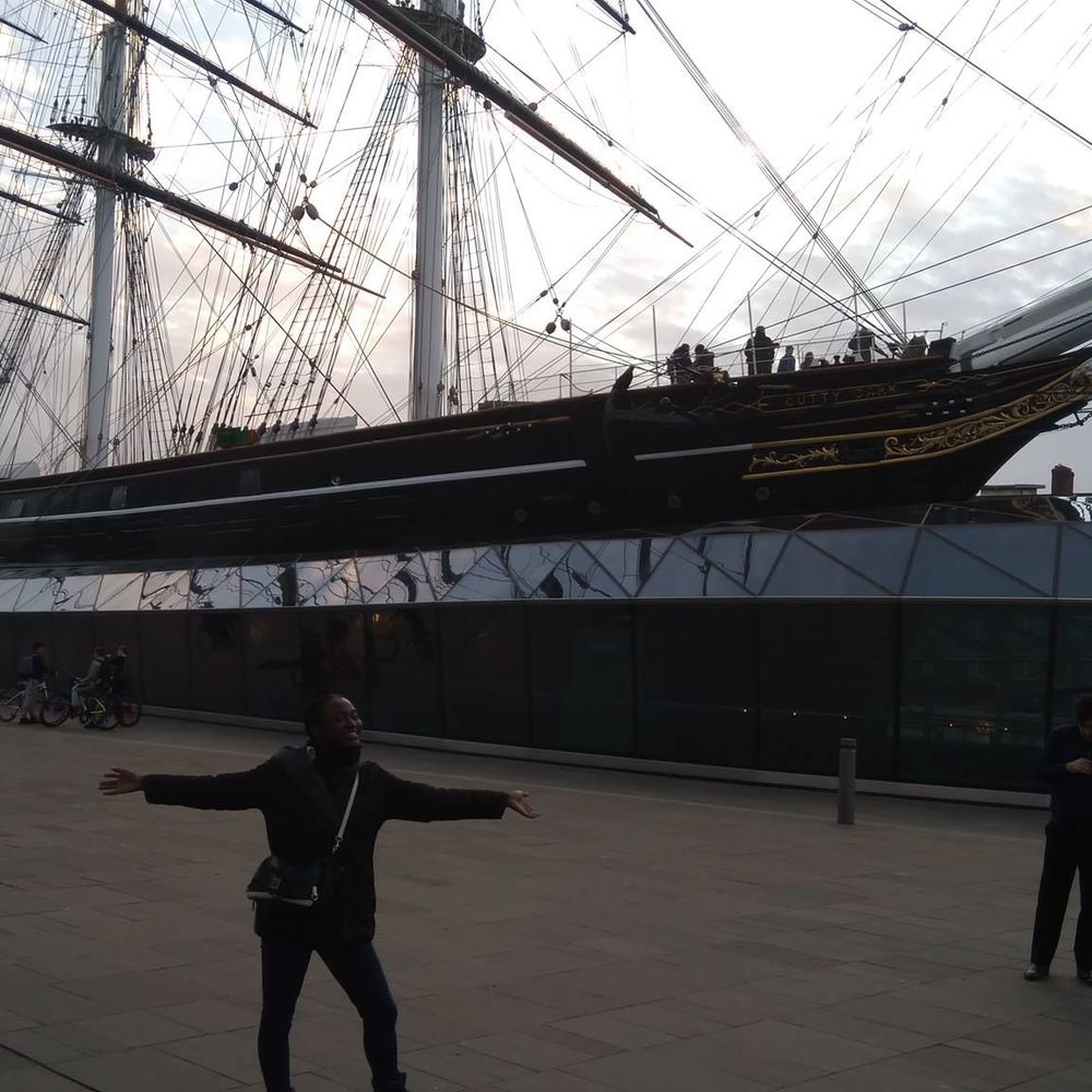 Meet your Posher, Peniel